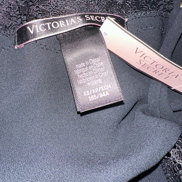 🆕Victoria's Secret Black Lace Slip Dress✨🖤🩰👛 - Picture 7 of 7
